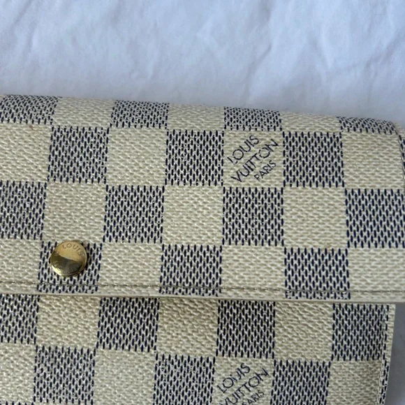 Auth Louis Vuitton Damier Azur Portefeuille Sarah long wallet in box - Picture 9 of 16